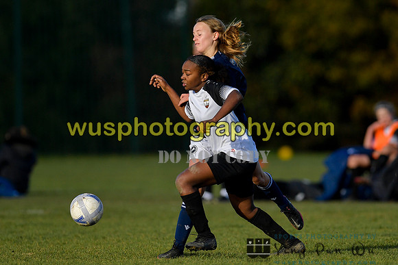 20211204-114044B Millwall Lionesses U16 v London Bees Academy U16