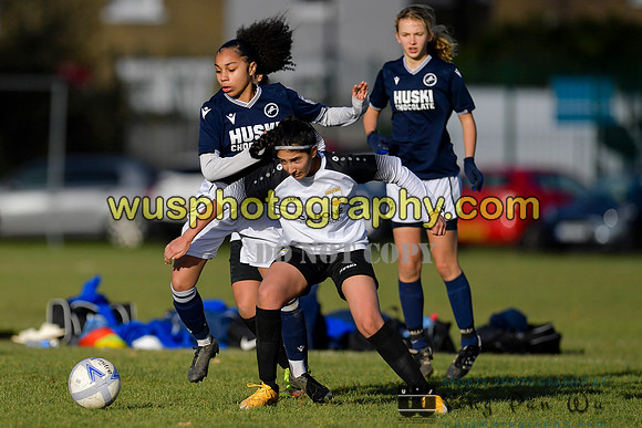 20211204-114802B Millwall Lionesses U16 v London Bees Academy U16