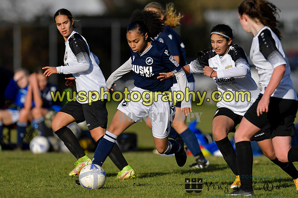20211204-114803 Millwall Lionesses U16 v London Bees Academy U16