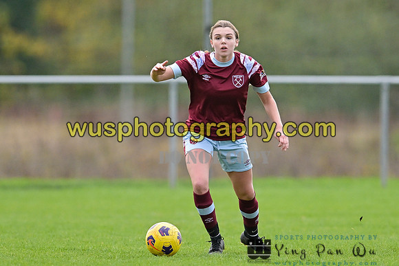 20221119-112534A Tottenham Hotspur Women FC Academy U15 v West Ham United Academy Girls U15