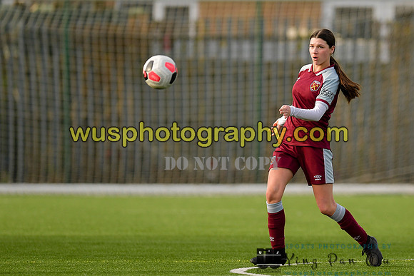 20211211-111726B West Ham United Academy Girls U16 v London Bees Academy U16