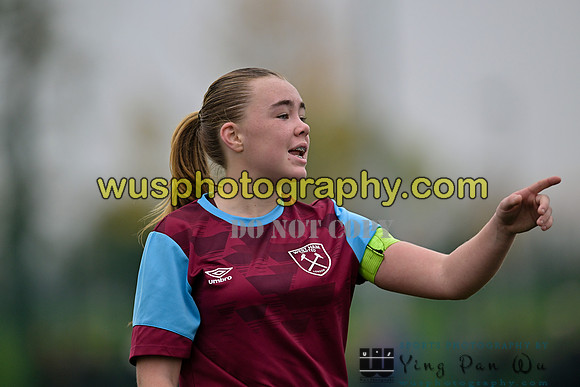 20241109-103358 West Ham United Performance Claret Girls U14 v Oxford United Girls U14