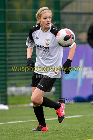 20211211-120052 West Ham United Academy Girls U16 v London Bees Academy U16