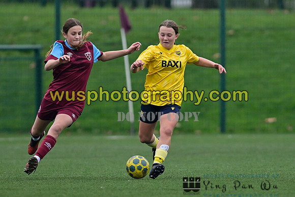 20241109-104314 West Ham United Performance Claret Girls U14 v Oxford United Girls U14