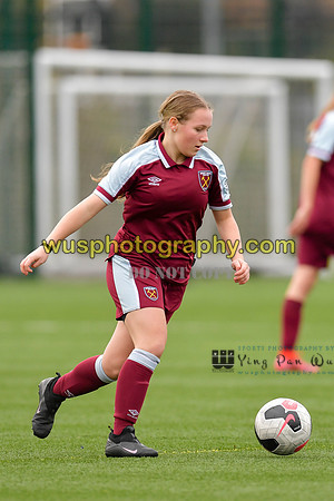 20211211-115152E West Ham United Academy Girls U16 v London Bees Academy U16