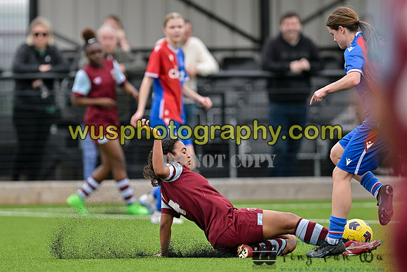 20240406-122137 West Ham United Academy Girls U16 v Crystal Palace FC Girls U16