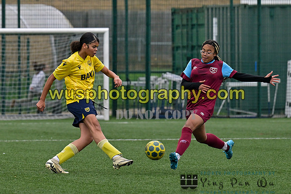 20241109-111216 West Ham United Performance Claret Girls U14 v Oxford United Girls U14