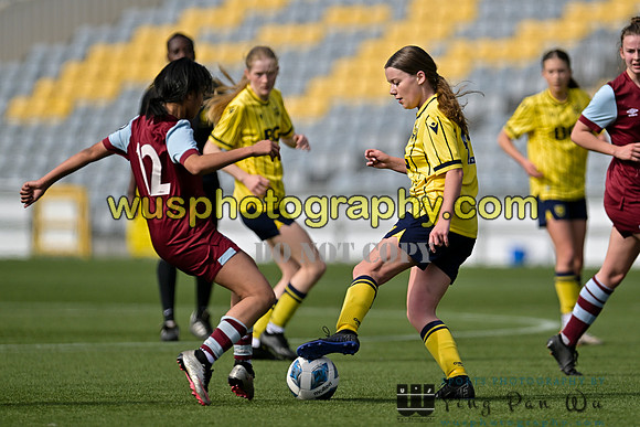 20240420-162855 West Ham United Academy Girls U16 v Oxford United Women U16