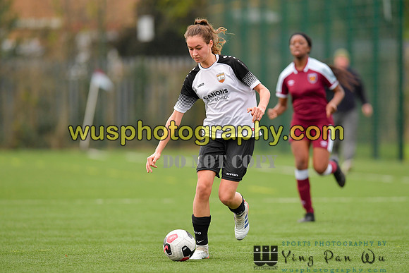 20211211-115054C West Ham United Academy Girls U16 v London Bees Academy U16