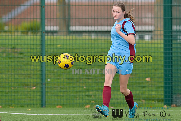 20221022-151921A West Ham United Performance Girls U15 v PLYR Baypoint CF Girls U15