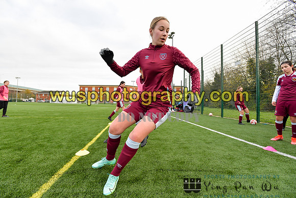 20211211-102845 West Ham United Academy Girls U16 v London Bees Academy U16