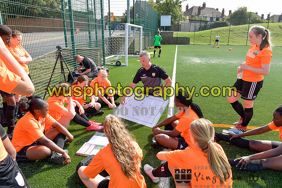 20200919-134249 London Bees Academy U16 v AFC Wimbledon Girls U16