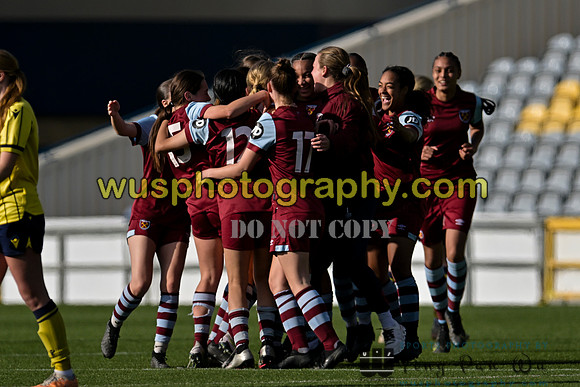 20240420-173450A West Ham United Academy Girls U16 v Oxford United Women U16