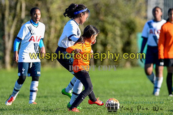 20151122-112606-2 Tottenham Hotspur Girls U13 v Alexandra Park Girls U14 North