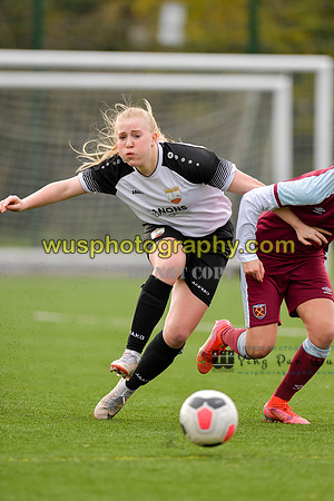 20211211-113049 West Ham United Academy Girls U16 v London Bees Academy U16