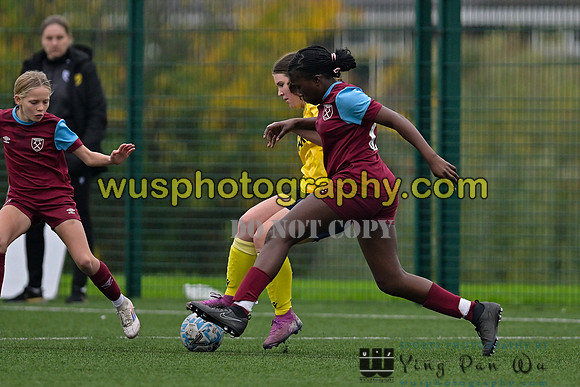 20241109-113002 West Ham United Performance Claret Girls U14 v Oxford United Girls U14