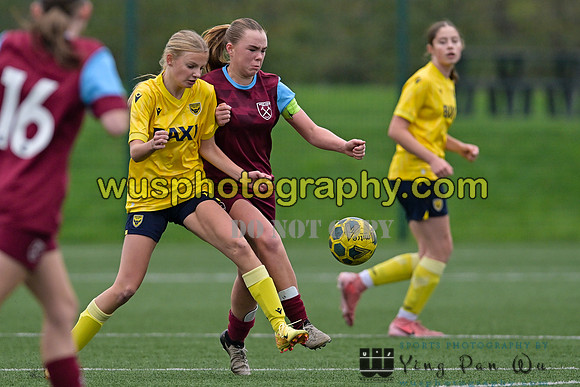 20241109-111530 West Ham United Performance Claret Girls U14 v Oxford United Girls U14