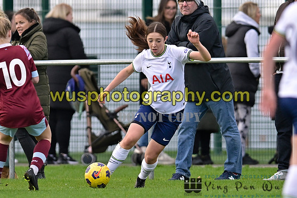 20221119-100437 Tottenham Hotspur Women FC Academy U15 v West Ham United Academy Girls U15