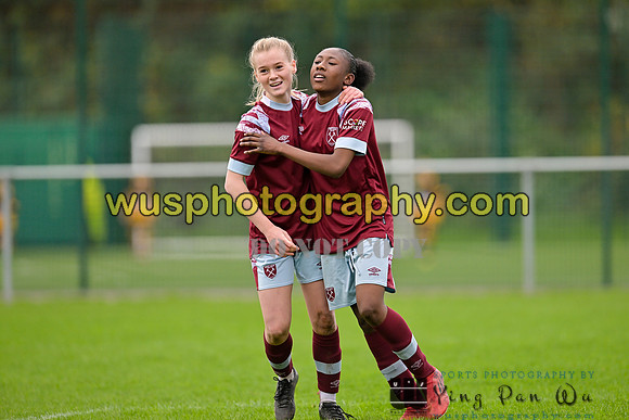 20221119-111836G Tottenham Hotspur Women FC Academy U15 v West Ham United Academy Girls U15