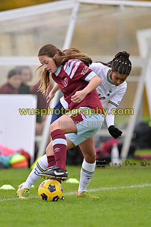 20221119-100545A Tottenham Hotspur Women FC Academy U15 v West Ham United Academy Girls U15