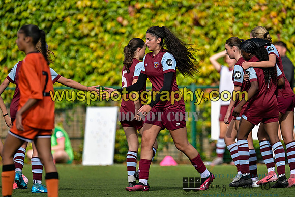 20240928-112755A Millwall Lionesses U18 v West Ham United Development U18