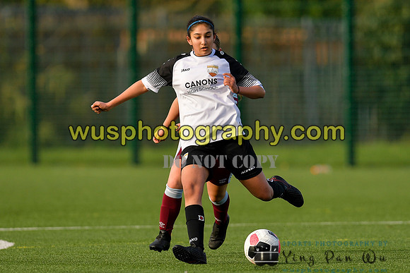 20211211-104911 West Ham United Academy Girls U16 v London Bees Academy U16