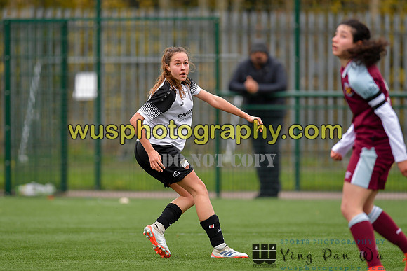 20211211-120543 West Ham United Academy Girls U16 v London Bees Academy U16