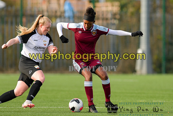 20211211-111406A West Ham United Academy Girls U16 v London Bees Academy U16