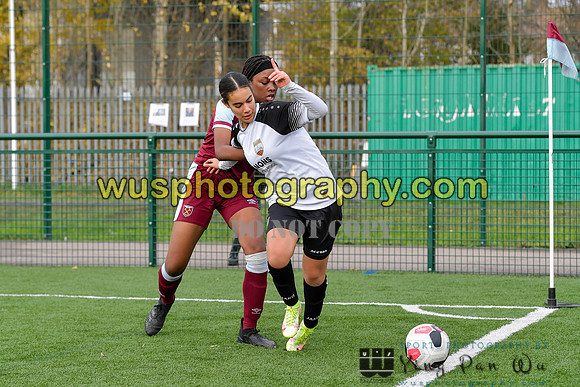 20211211-113029A West Ham United Academy Girls U16 v London Bees Academy U16