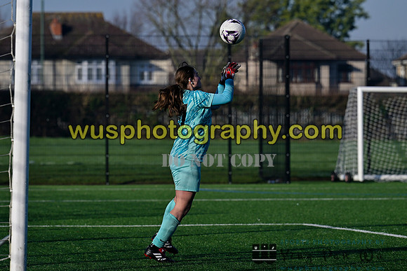 20250111-115227 Welling United Academy Girls U17 U18 v PLYR FC Girls U17 U18