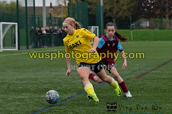 20241109-113033A West Ham United Performance Claret Girls U14 v Oxford United Girls U14