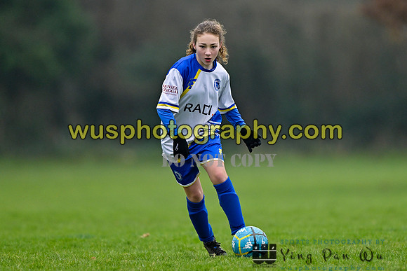 20250118-104109A Haywards Heath Town Youth FC Girls U12 v Whiteley Wanderers FC Girls U12 Kites