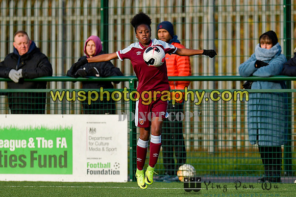 20211211-105916A West Ham United Academy Girls U16 v London Bees Academy U16