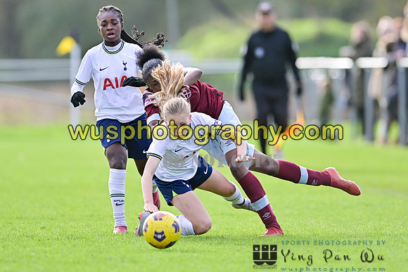 20221119-105850L Tottenham Hotspur Women FC Academy U15 v West Ham United Academy Girls U15
