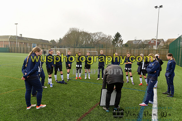 20220115-124854 West Ham United Academy Girls U14 v Notts County FC Girls U14