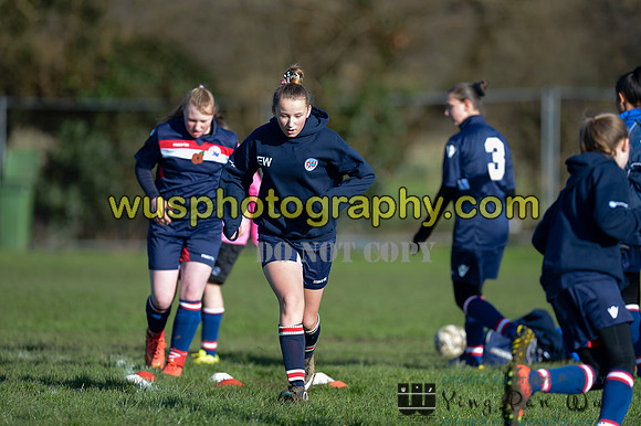 20160130-124837-2 Denham United Girls U13 v Bedwell Rangers FC Girls U13