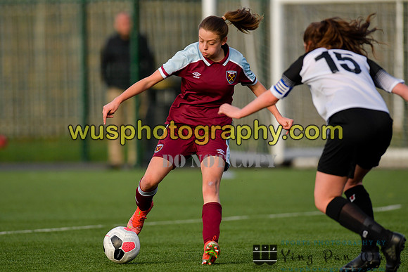 20211211-105719A West Ham United Academy Girls U16 v London Bees Academy U16