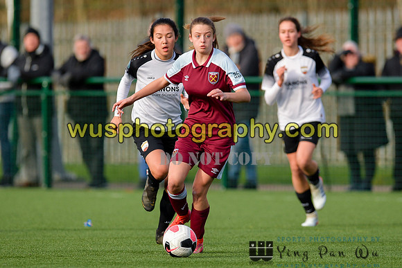 20211211-111318A West Ham United Academy Girls U16 v London Bees Academy U16