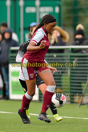 20211211-113428A West Ham United Academy Girls U16 v London Bees Academy U16