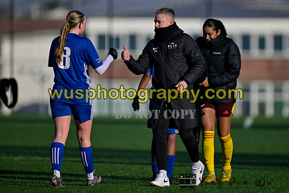20250111-115433 Welling United Academy Girls U17 U18 v PLYR FC Girls U17 U18