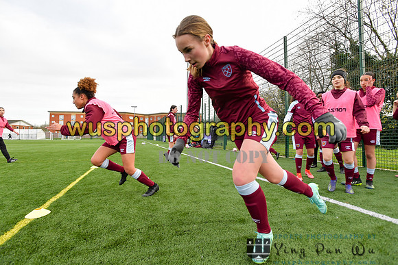 20211211-102846B West Ham United Academy Girls U16 v London Bees Academy U16