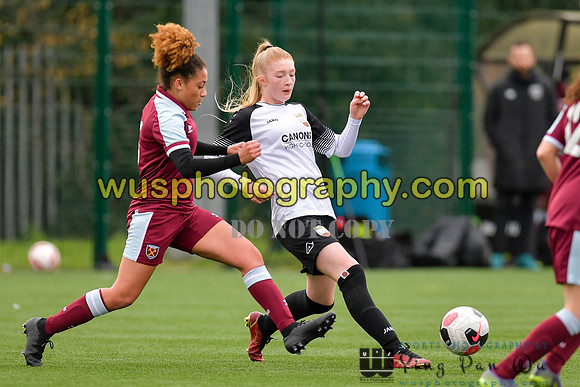 20211211-114850 West Ham United Academy Girls U16 v London Bees Academy U16