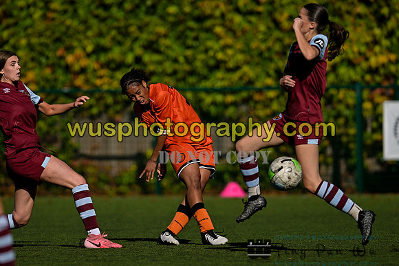 20240928-102758A Millwall Lionesses U18 v West Ham United Development U18