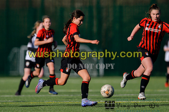 20220319-154051 London Bees Academy U14 v AFC Bournemouth Girls U14