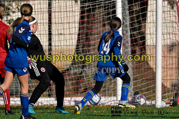 20221210-113954 Welling United FC Girls U13 v Hashtag United FC Girls U13