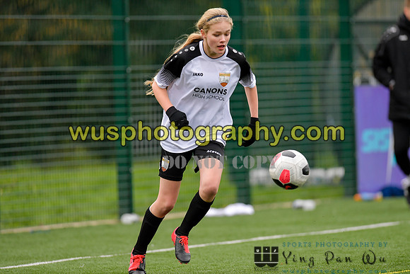 20211211-120052A West Ham United Academy Girls U16 v London Bees Academy U16