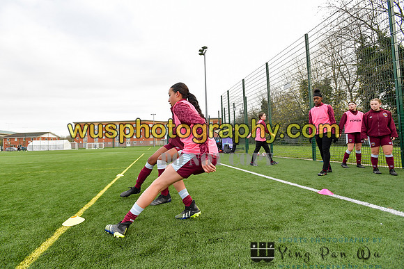 20211211-102850 West Ham United Academy Girls U16 v London Bees Academy U16