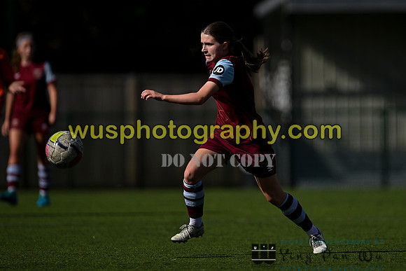 20240928-114038 Millwall Lionesses U18 v West Ham United Development U18