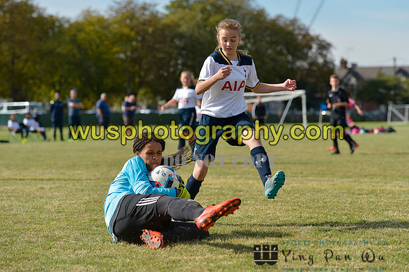 20160924-120739-3 Tottenham Hotspur Girls U13 v Hendon Youth Girls U13