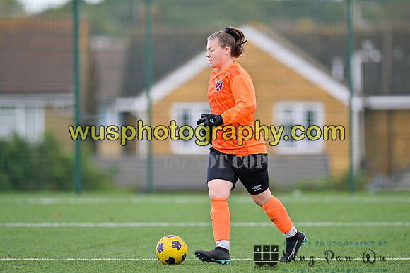 20221022-143533 West Ham United Performance Girls U16 v AFC Bournemouth Girls U16